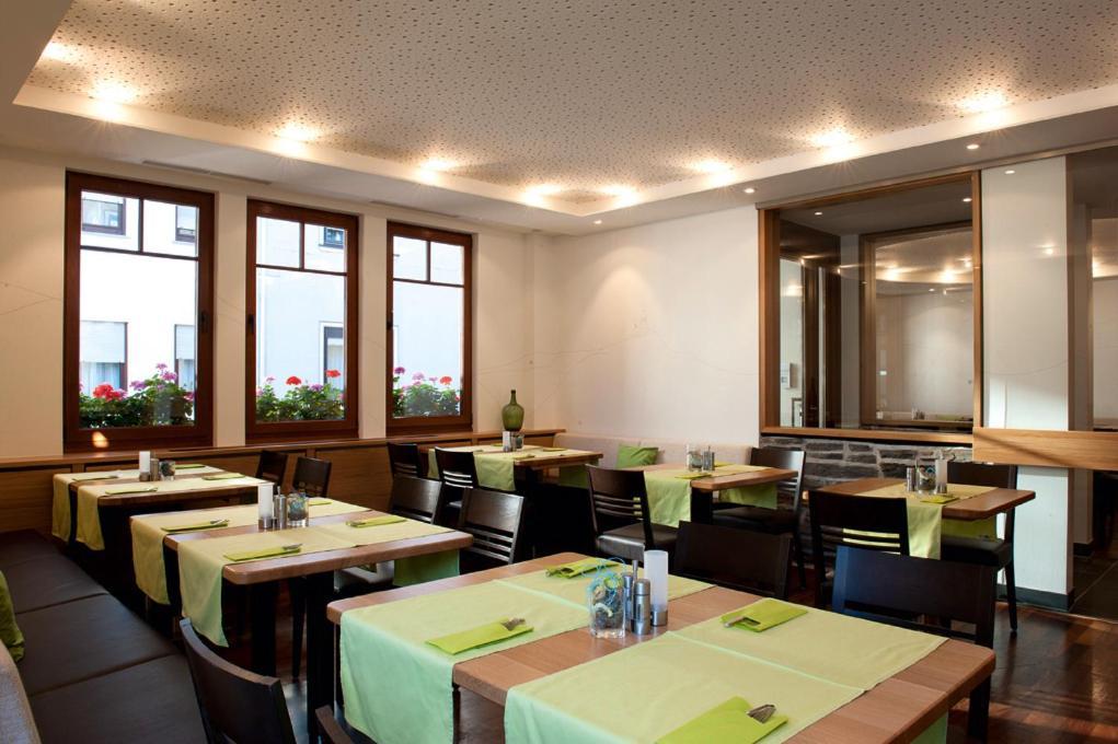 Hotel Deutsches Haus Kaub Exteriör bild