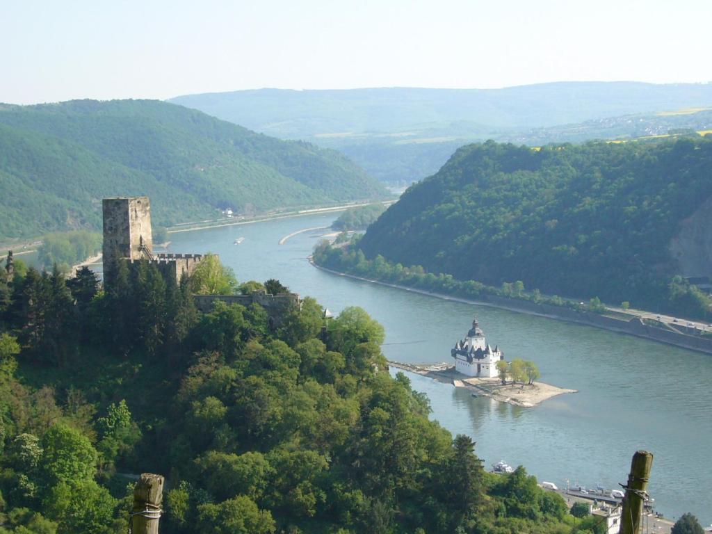 Hotel Deutsches Haus Kaub Exteriör bild