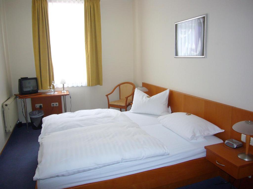 Hotel Deutsches Haus Kaub Exteriör bild